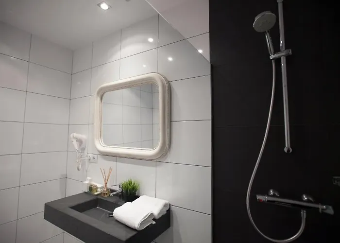 El Jardin De Vikera * San Andrés de Montejos